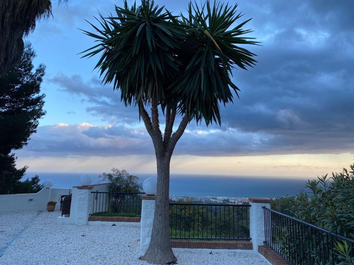 Bed and Breakfast Casa Capricornio Marbella Exterior foto